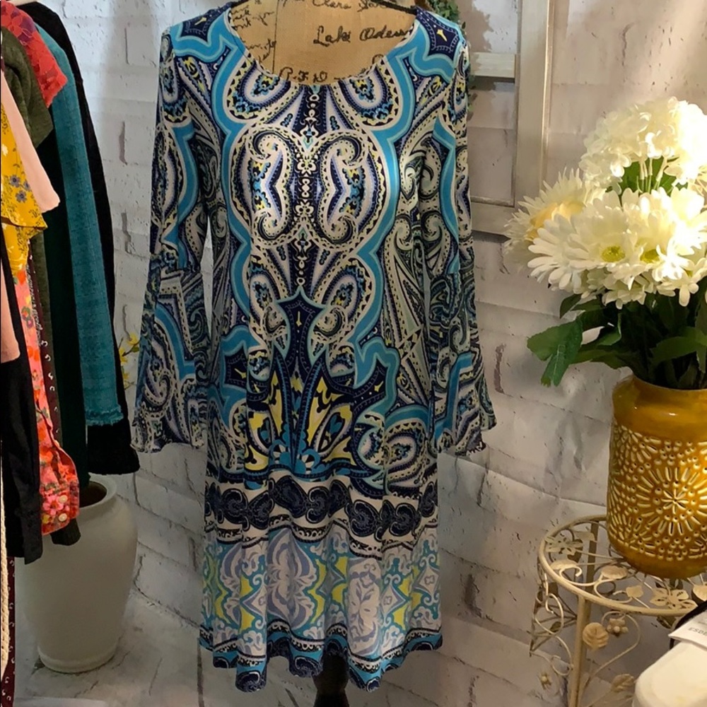 Size PXL multi color dress